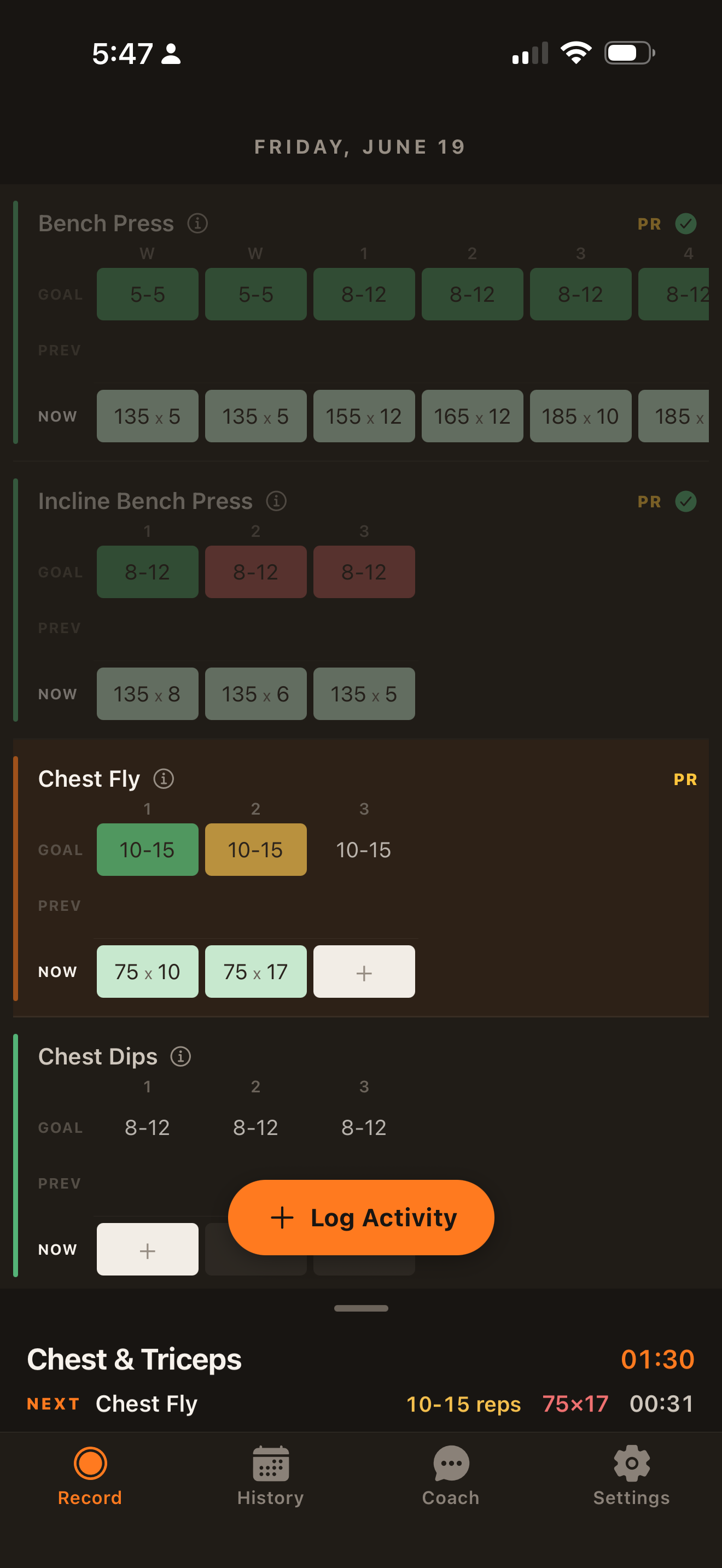 Samsyn showing today's planned workout — target sets, last session's numbers, and exactly what to lift next